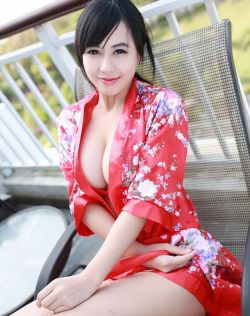 不卡的在线AV网站