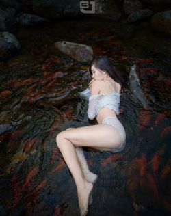 亚洲校园欧洲图麻豆